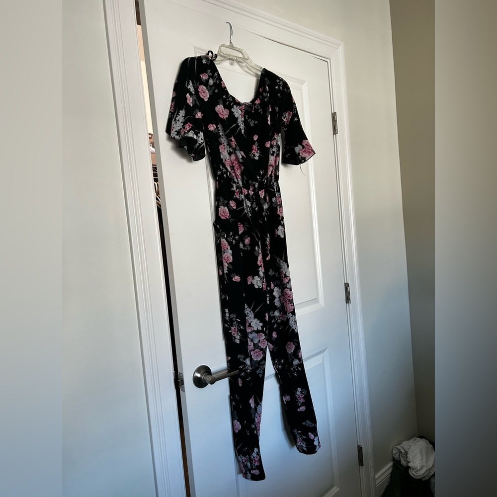 Floral Jumpsuit black and pink
